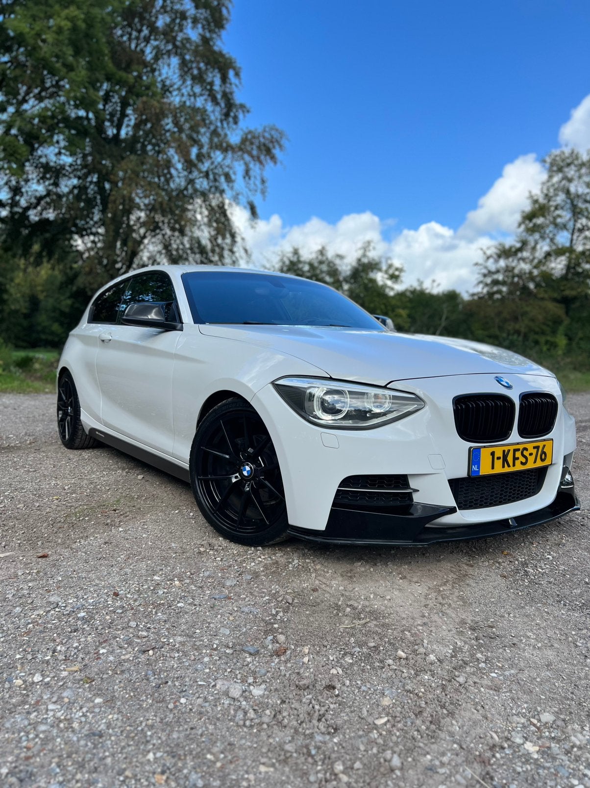 BMW 1-Serie 114I 75KW 3-DR 2013 Wit 200PK+, Auto's, 1-Serie, Achterwielaandrijving, Zwart, 4 cilinders