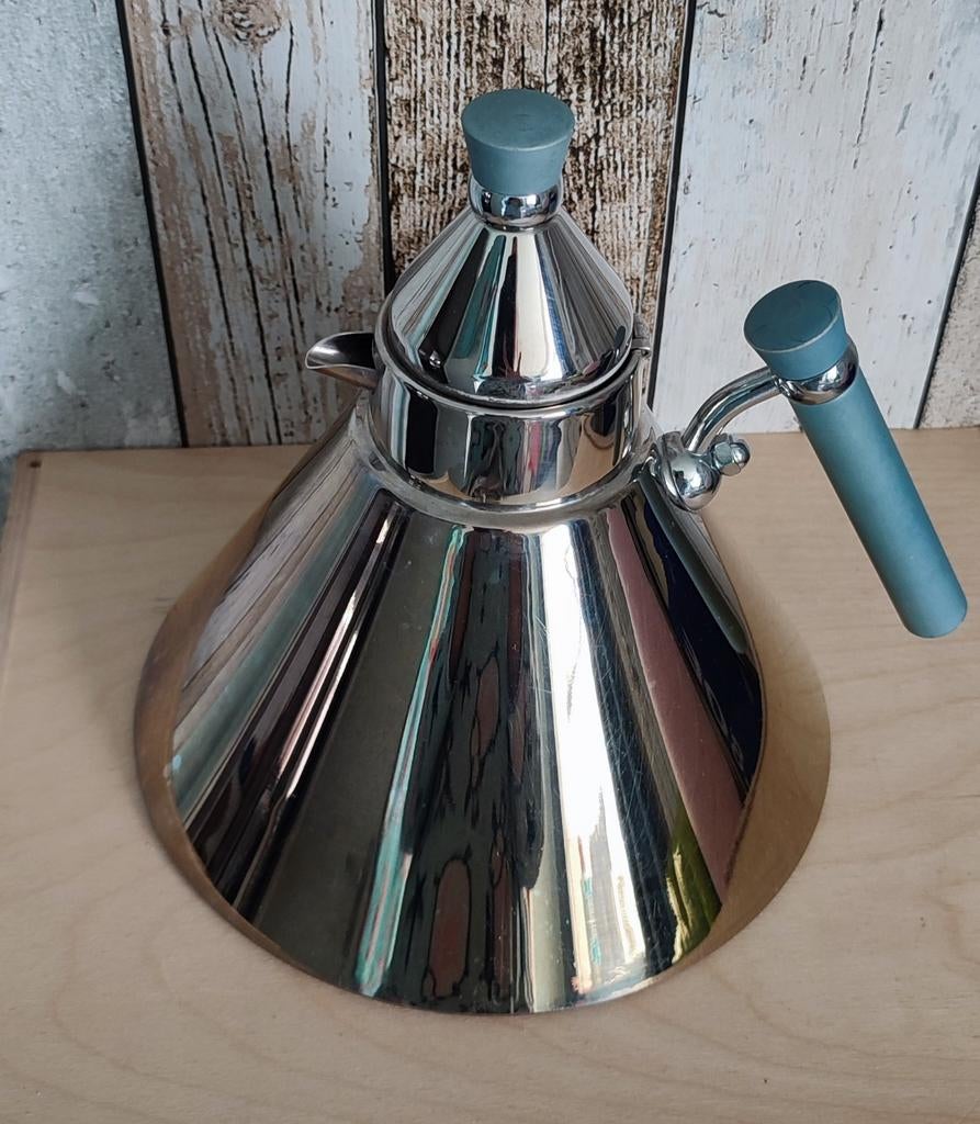 Vintage waterkoker, Witgoed en Apparatuur, Waterkokers, 1 tot 2 liter, Verzenden, Gebruikt