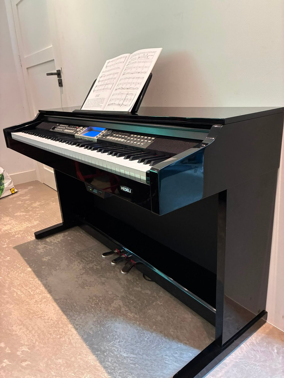 Medeli DP-660 digitale piano – zwart hoogglans, Ophalen, Gebruikt, Zwart, Hoogglans