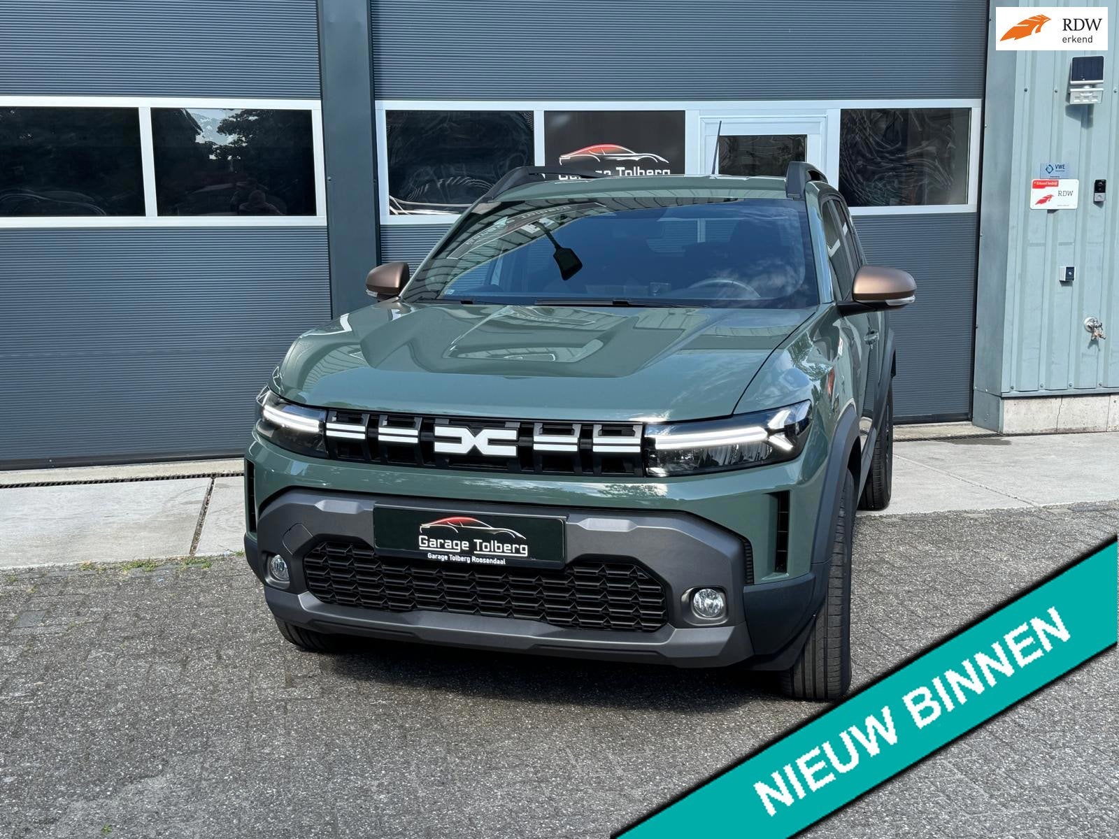 Dacia Duster 1.6 Hybrid 140 Extreme • Apple CarPlay • va, Stof, Parkeersensor, 143 pk, Duster