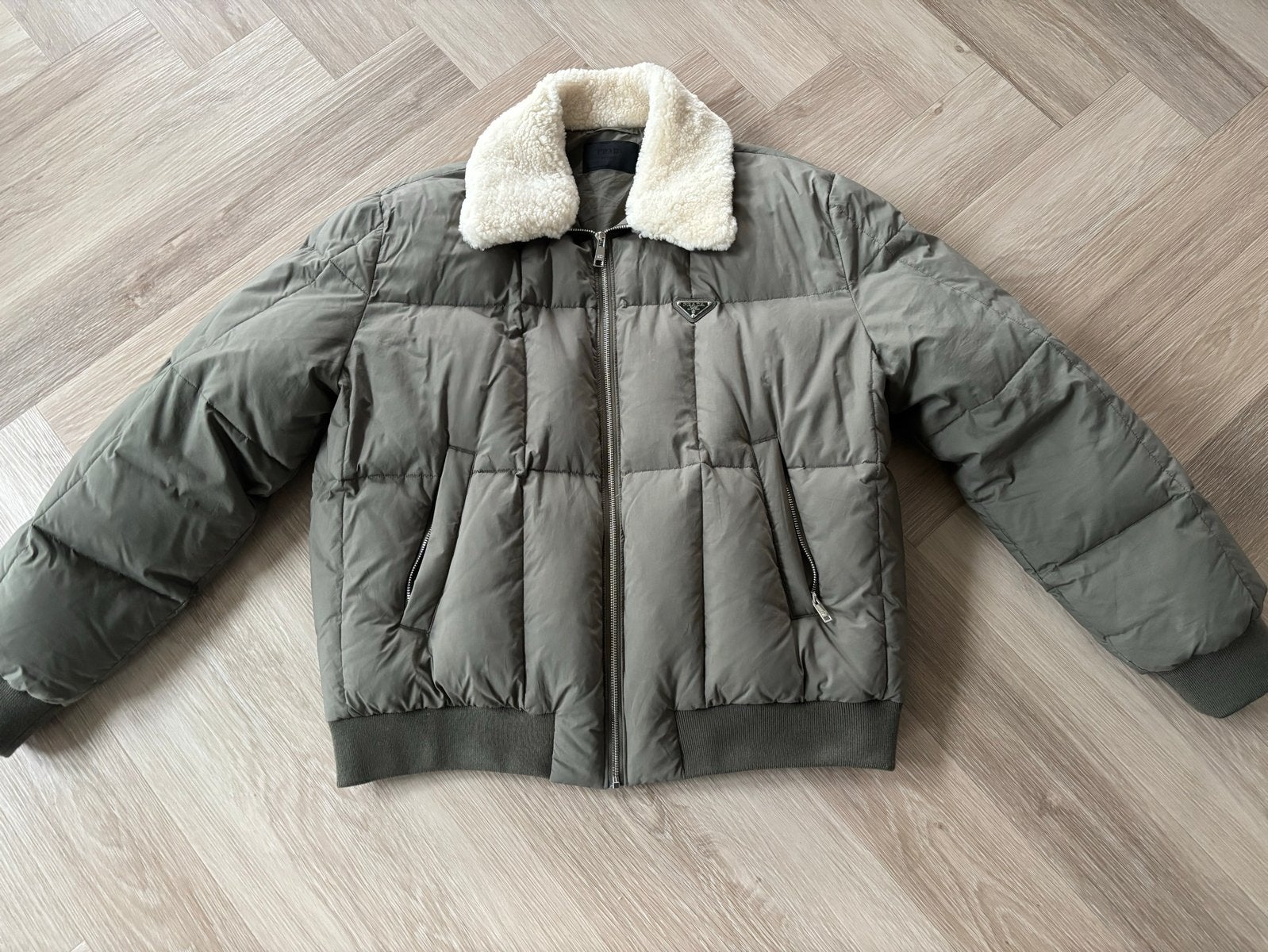 Prada donsjack, Kleding | Heren, Ophalen of Verzenden, Zo goed als nieuw, Groen