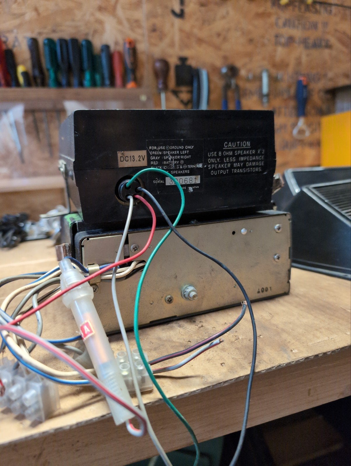 Vintage 8-track autoradio's Hitachi, DYN en Tapir speakers, Ophalen