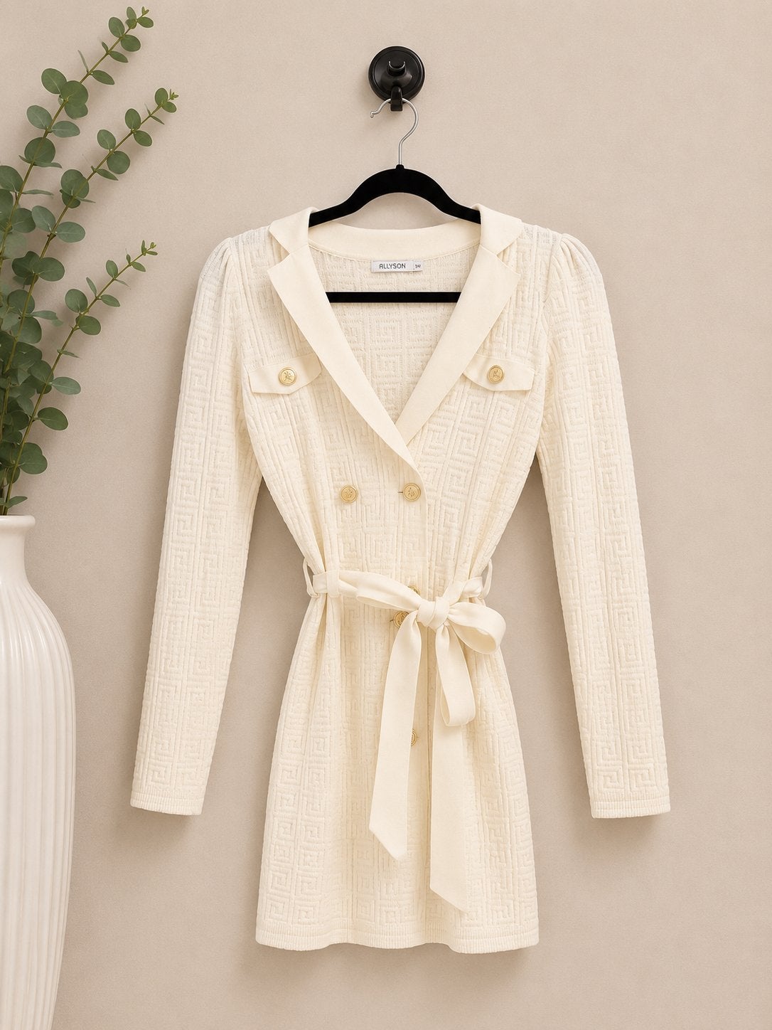 Allyson Gebreid Jurkje met Gouden Knopen - Crème s/m, Kleding | Dames, Verzenden, Beige, Zo goed als nieuw, Maat 36 (S)