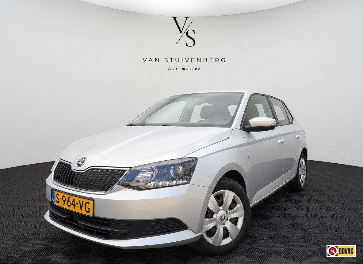 Skoda Fabia 1.2 TSI Active CRUISE PDC CLIMA LED, Auto's, Skoda, Gebruikt, Euro 6, 4 cilinders, 49 €/maand