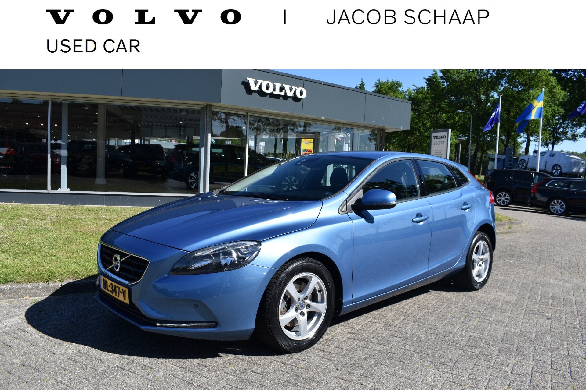 Volvo V40 2.0 T2 122PK Kinetic | Stoelverwarming | Cruise Co, Voorwielaandrijving, Stof, Gebruikt, Euro 6