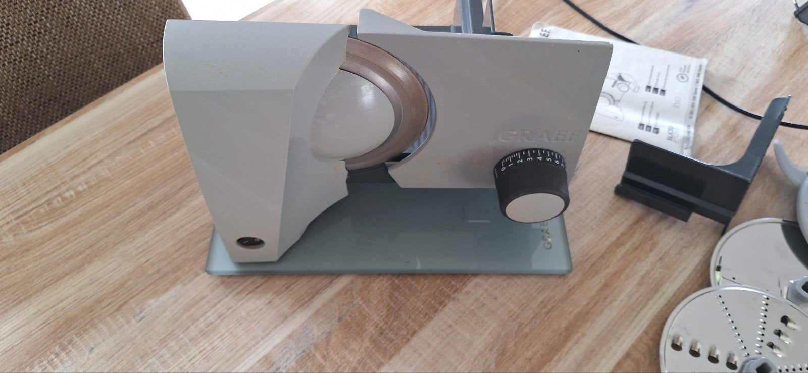 Graef Snijmachine met diverse opzetstukken, Ophalen, Gebruikt