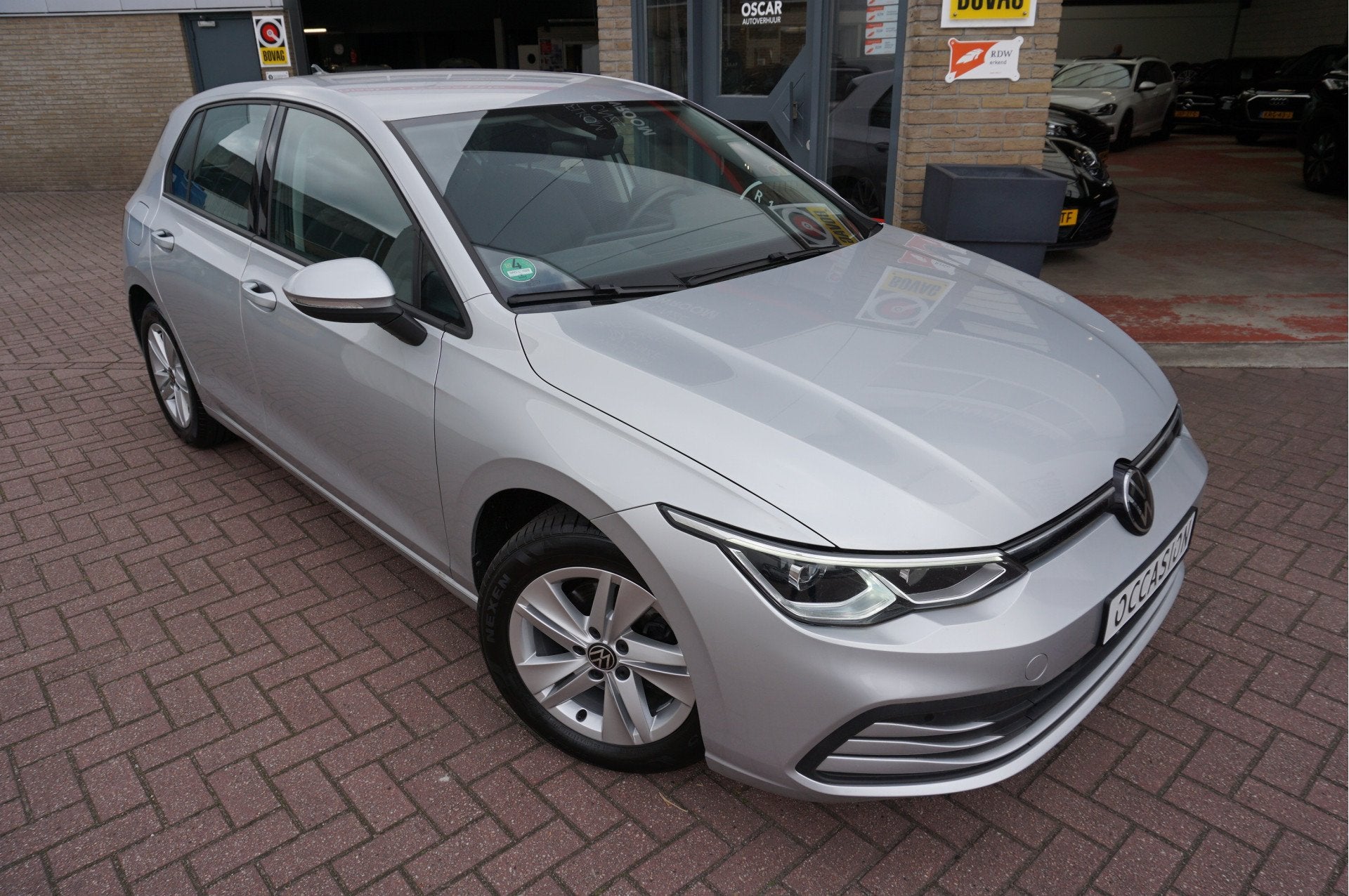 Volkswagen Golf 1.5 TSI 110KW Life (bj 2023), Voorwielaandrijving, Stof, Zwart, 4 cilinders