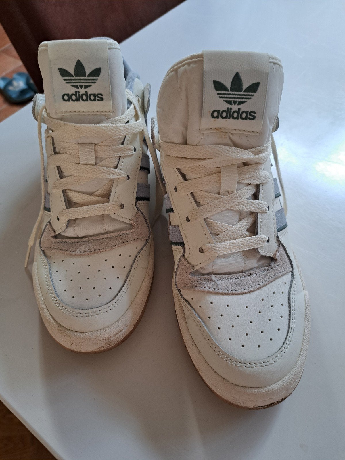 adidas sneaker met 40 dames zgan, Ophalen, Adidas, Sneakers of Gympen, Zo goed als nieuw