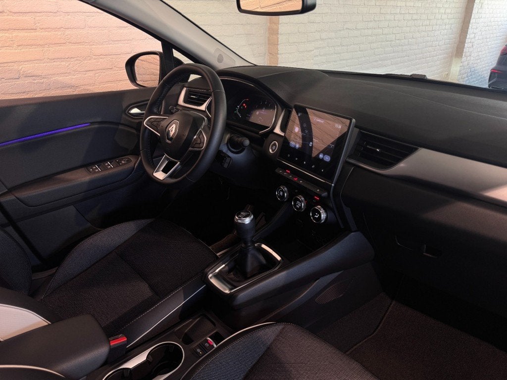 Renault CAPTUR 1.0 TCe Techno 91pk Navi Camera Stoelv Clima, Voorwielaandrijving, Electronic Stability Program (ESP), Huisgarantie