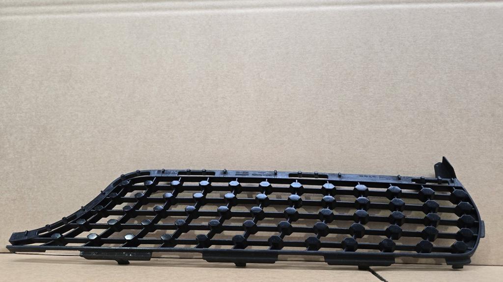Voorbumper Grill Rooster W117 Mercedes CLA BLACK DIAMOND, Gebruikt, -, Voor, Ophalen of Verzenden