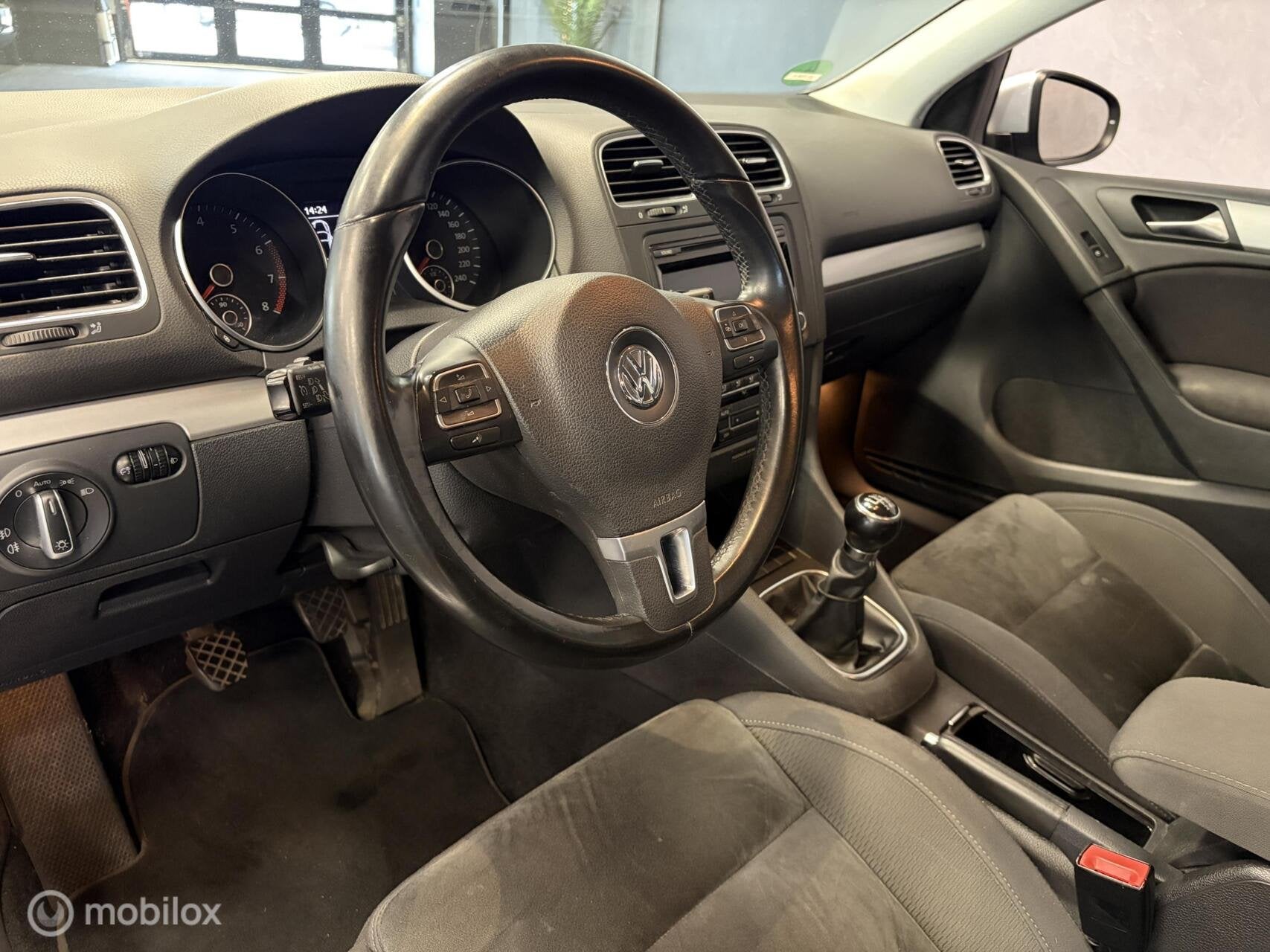 Volkswagen Golf 1.4 TSI Highline CLIMA / CRUISE / TR.HAAK /, Voorwielaandrijving, Euro 5, Gebruikt, Zwart