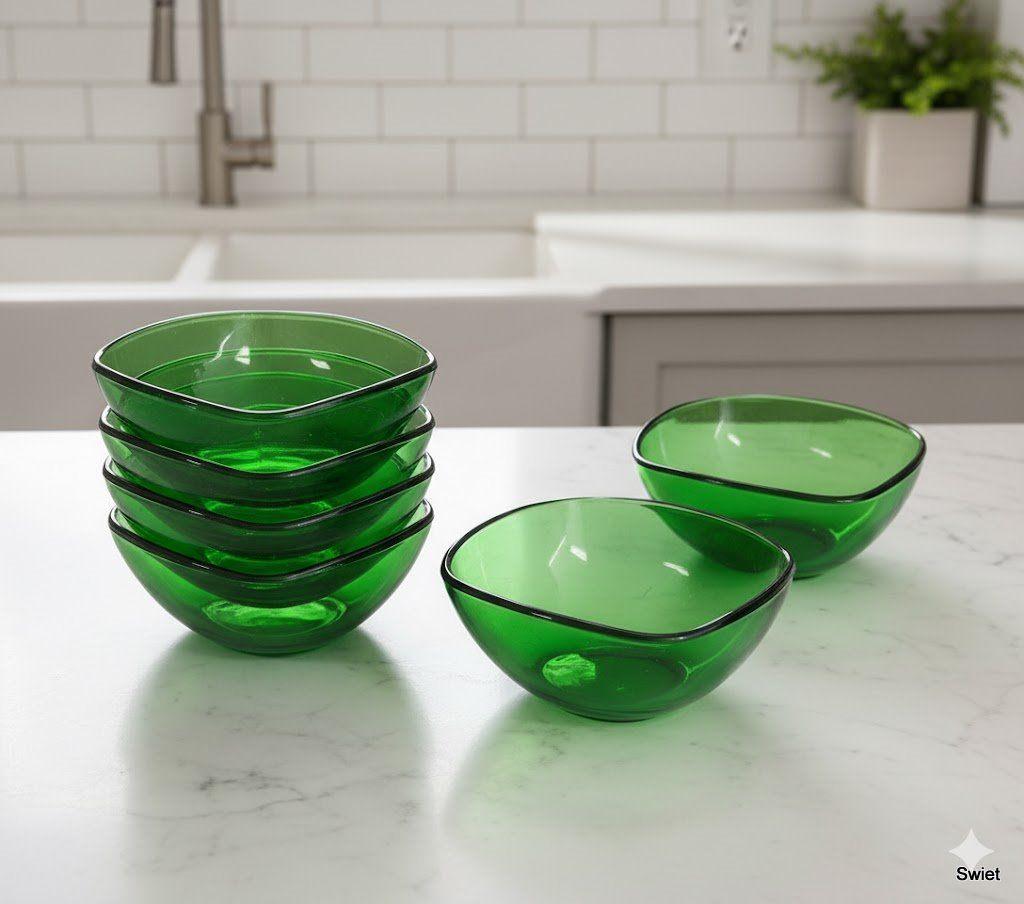 2290 Set van 6 Vereco groene glazen schaaltjes retro swiet, Ophalen of Verzenden, Huis en Inrichting