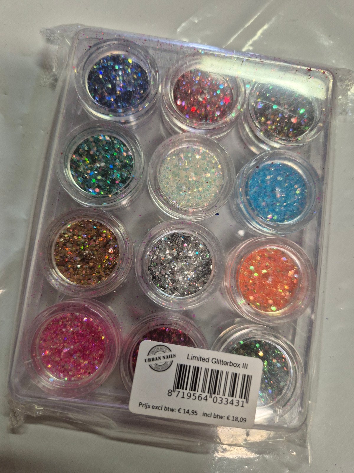 Nieuw urban nails glitters in box, Overige kleuren, Nieuw, Ophalen of Verzenden, Handen en Nagels