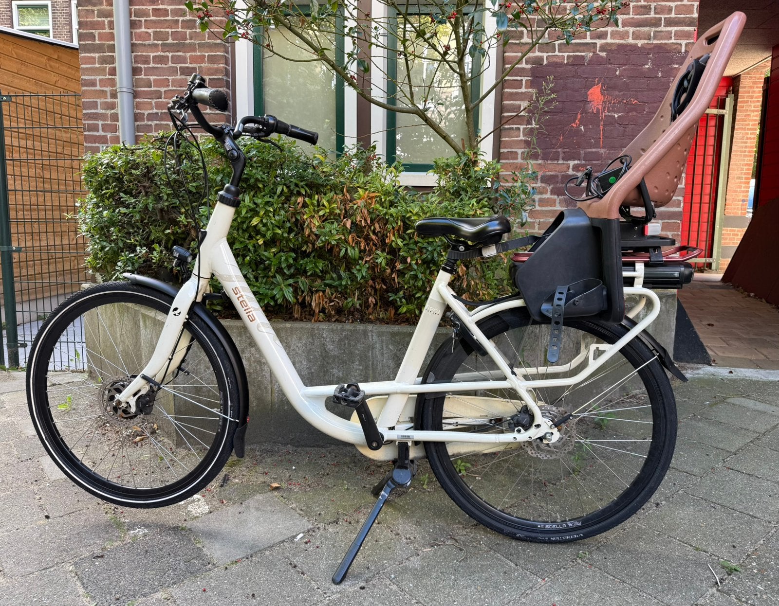 STELLA FIORE CREME FDST COMFORT ELEKTRISCHE MAMAFIETS, 47 tot 51 cm, Ophalen, Zo goed als nieuw, Overige merken