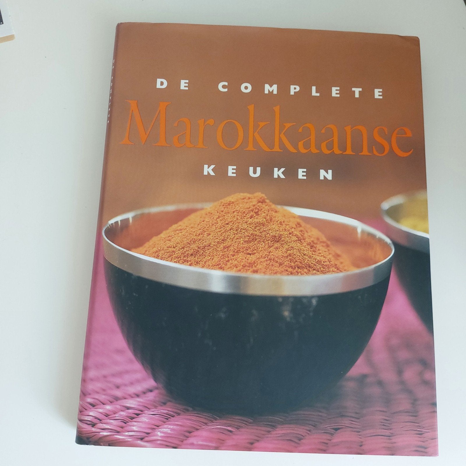De Complete Marokkaanse Keuken - Kookboek, Midden-Oosten en Marokko, Ophalen of Verzenden, Zo goed als nieuw, Hoofdgerechten