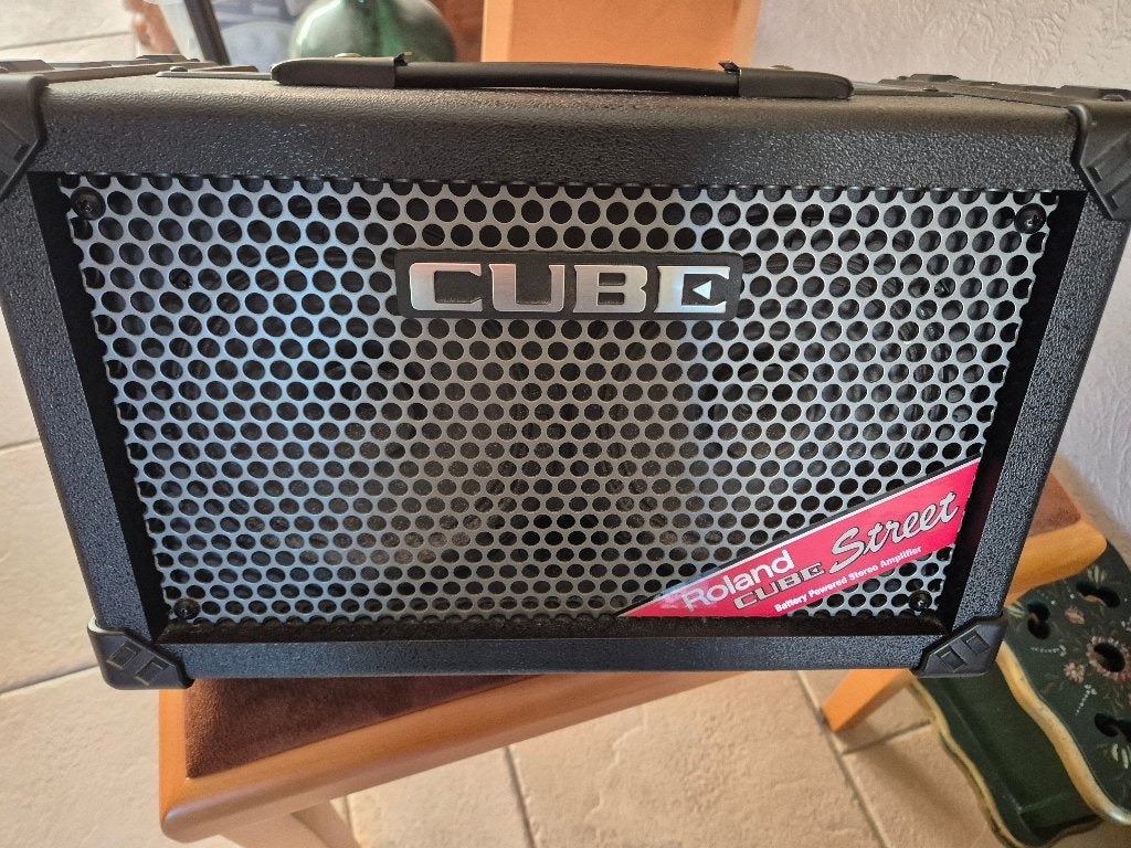 Roland street cube, Muziek en Instrumenten, Ophalen, Gebruikt, Basgitaar, Minder dan 50 watt