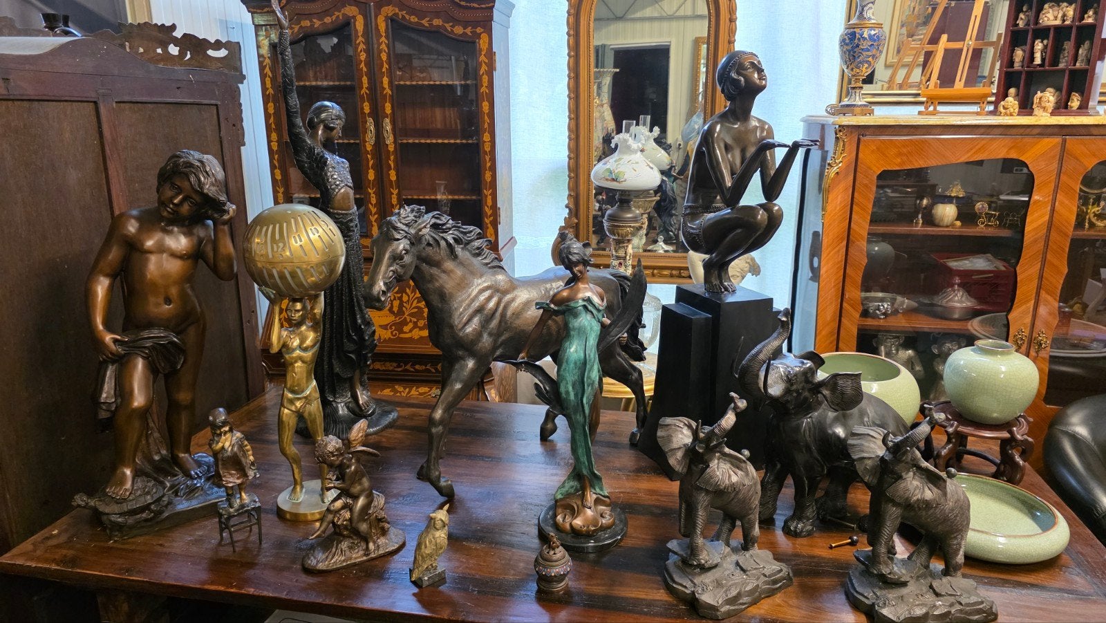 13 grote bronzen beelden, Ophalen