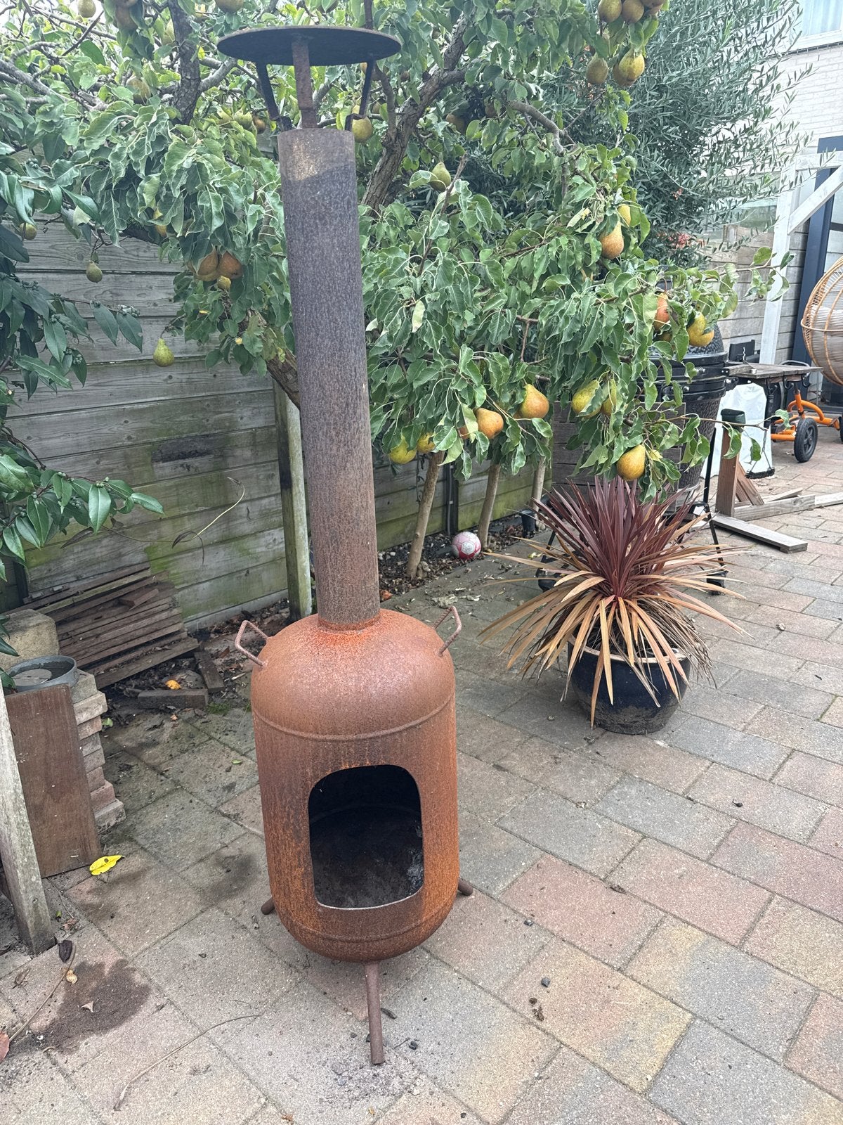Robuuste Tuinhaard / Vuurkorf - 145cm hoog, Ophalen, Gebruikt