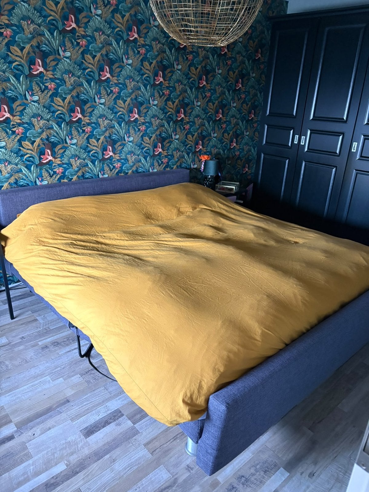 Elektrisch bed 180x200 met 2 M-line matrassen, Huis en Inrichting, Ophalen, Tweepersoons, 180 cm, 200 cm
