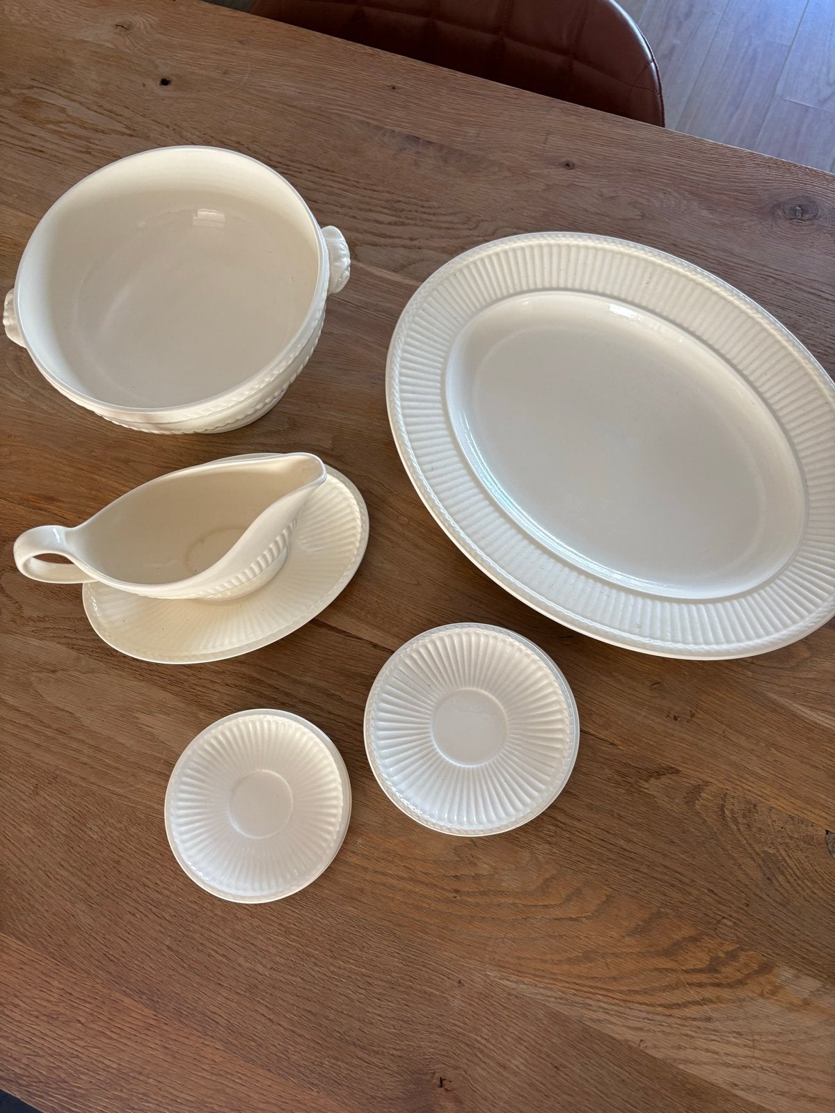 wedgewood servies: grote schaal, schaal, juskom, schotels, Antiek en Kunst, Ophalen