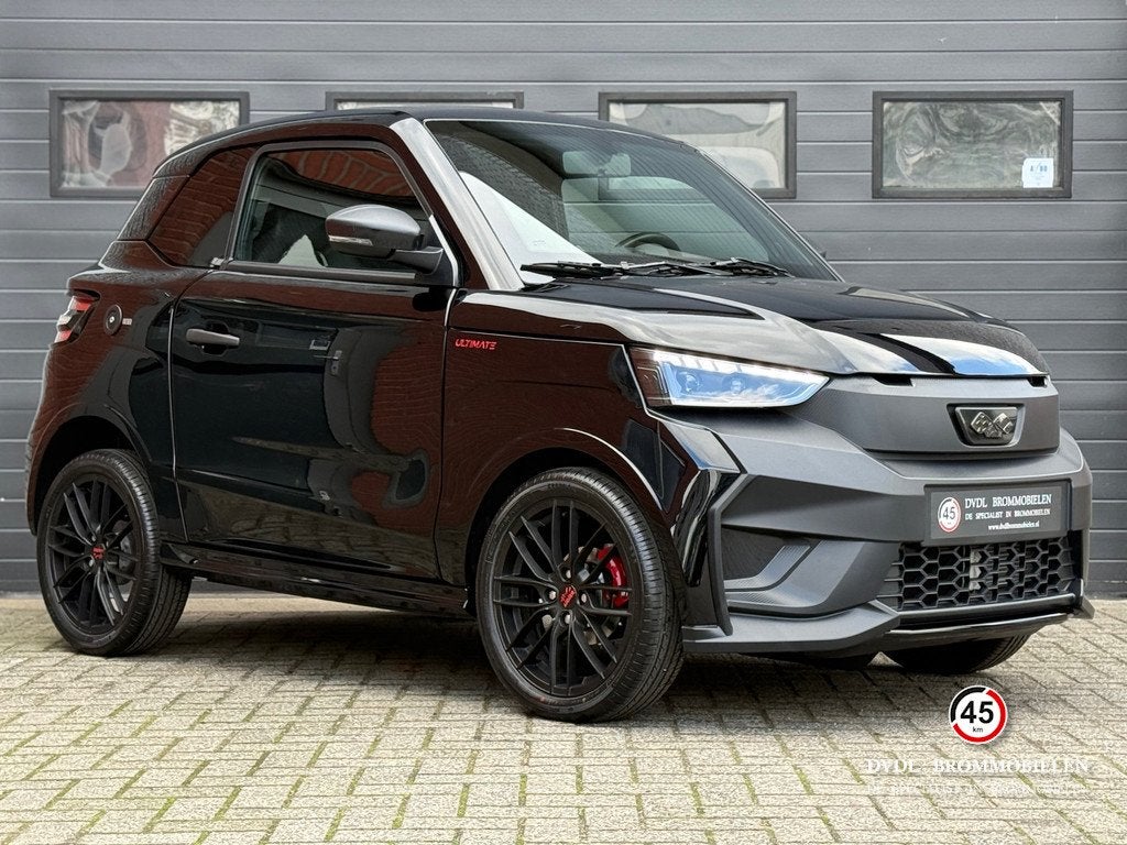 Ligier JS50 Sport Ultimate Brommobiel STERRENHEMEL NIEUW 202, Gebruikt, DVDL Brommobielen, Staarten 32
5281PL  Boxtel, NL, Info@dvdlbrommobielen.nl