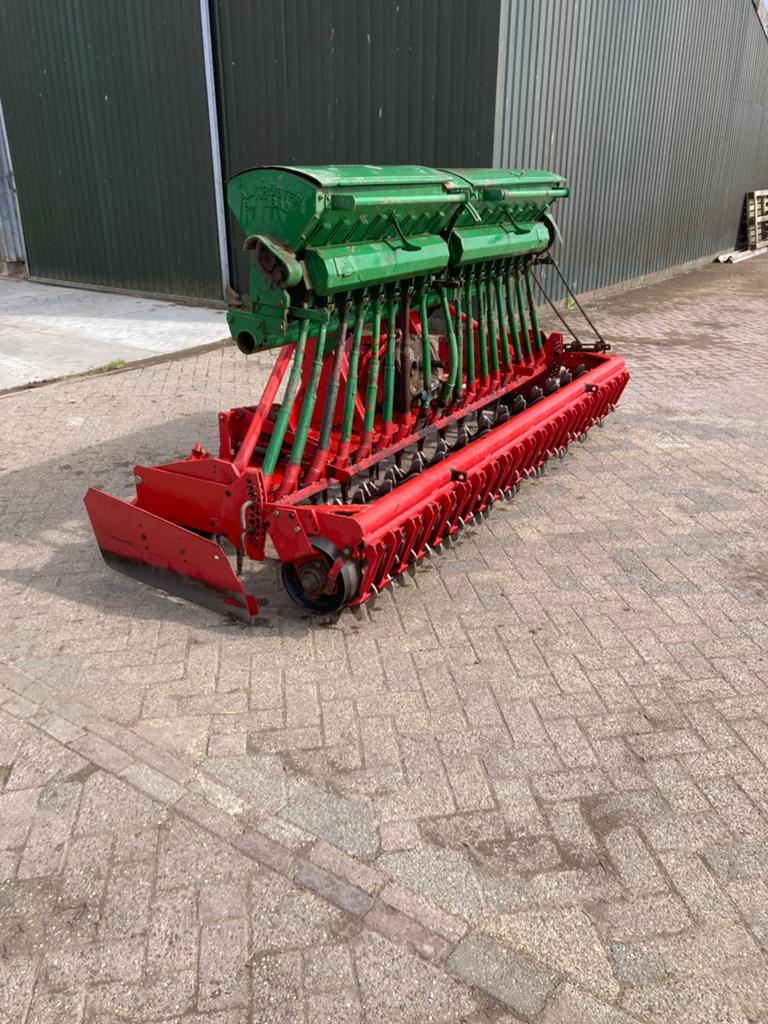 Lely rotorkopeg met hassia zaaimachine, Ophalen, 50 cm of meer