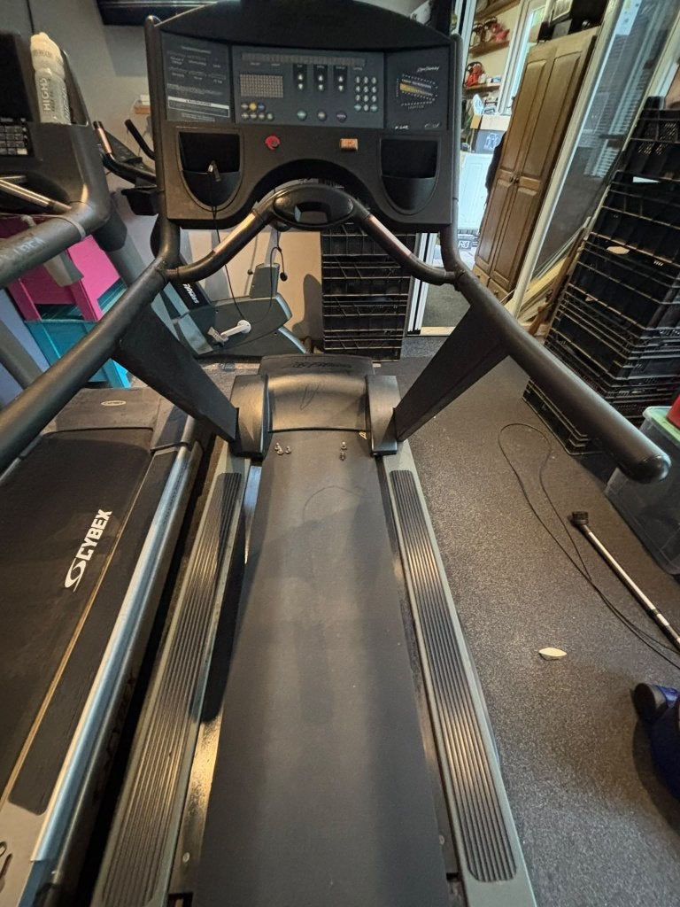 Life Fitness 9500 HR Loopband, Ophalen, Gebruikt, Metaal, Loopband