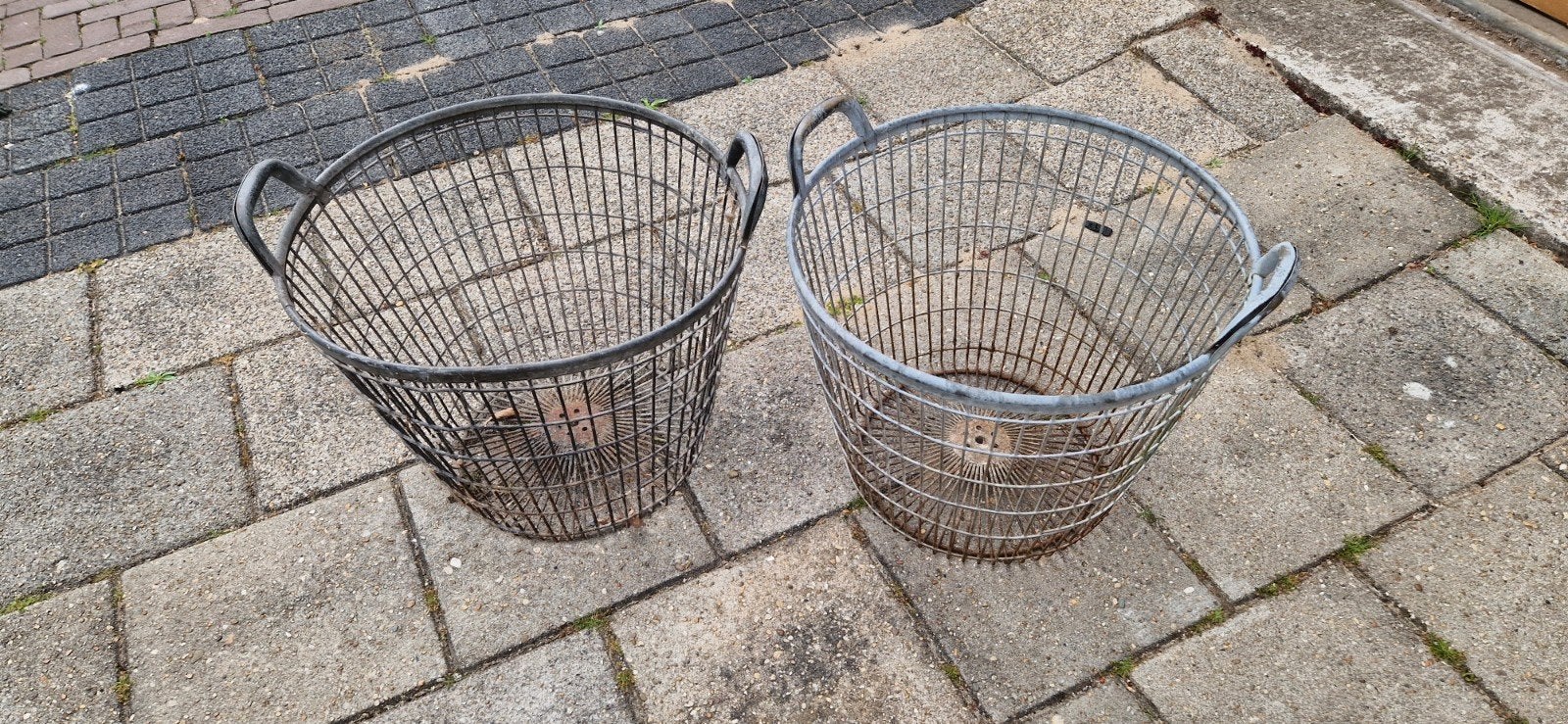 Set van 2 vintage draadmanden - Industrieel design, Ophalen of Verzenden