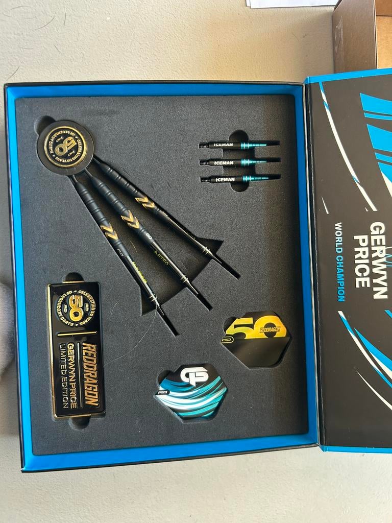 Gerwyn Price Limited Edition, Sport en Fitness, Darts, Ophalen of Verzenden, Nieuw, Pijlen