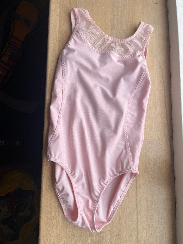 Balletpak en panty z.g.a.n. maat 116, Sport en Fitness, Ballet, Ophalen of Verzenden, Zo goed als nieuw, Overige typen