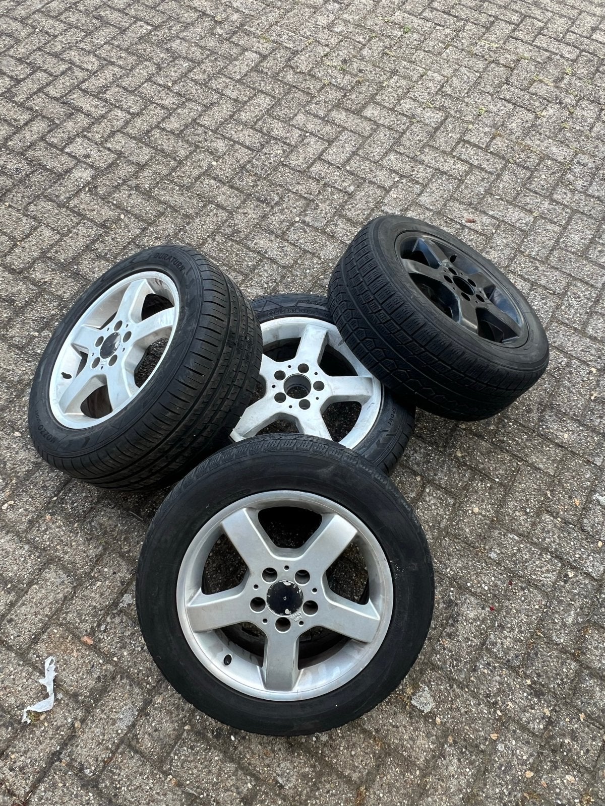 Set van 4  banden en velgen  Prima  staat, Ophalen of Verzenden, Gebruikt