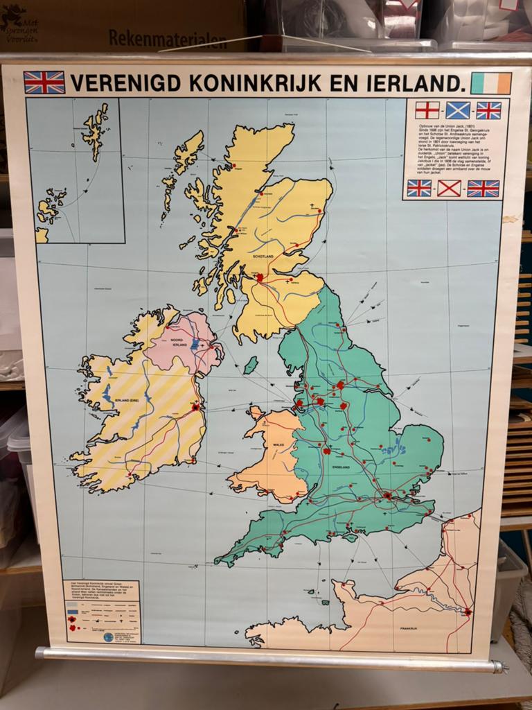 Schoolkaart Verenigd Koninkrijk en Ierland - Nette staat, Antiek en Kunst, Ophalen, Aardrijkskunde