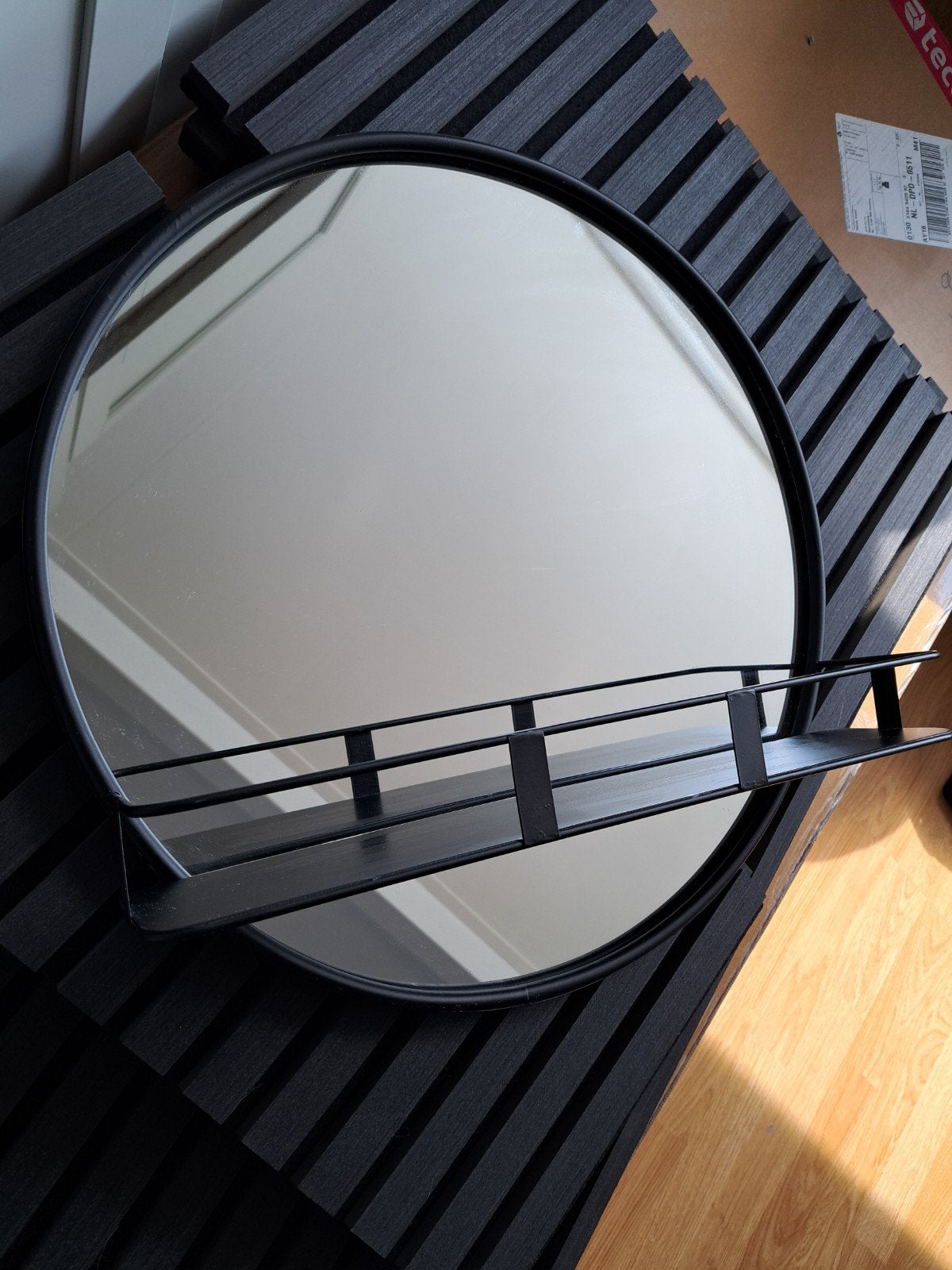 Spiegel Roel van Leen Bakker - Rond met plankje, Ophalen, Zo goed als nieuw, Rond, 50 tot 75 cm