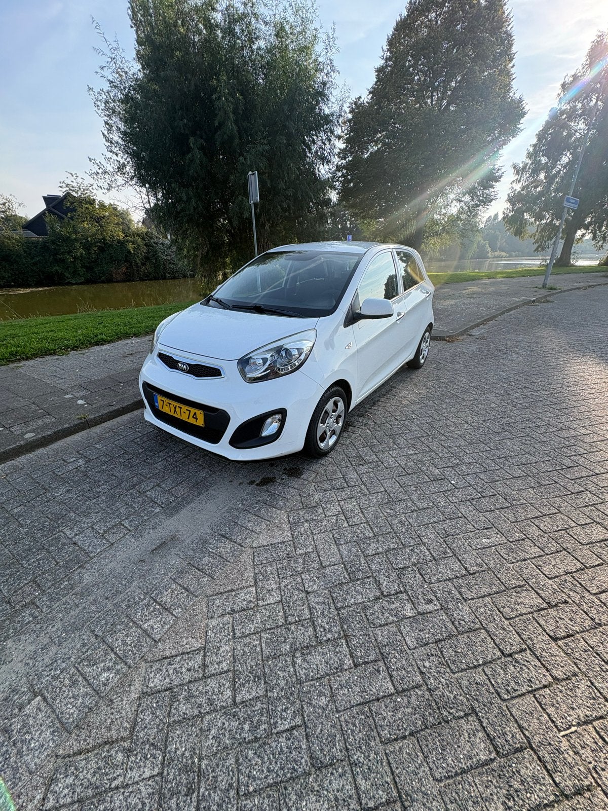 Kia Picanto 1.0 Cvvt 5-DRS 2014 Wit, Voorwielaandrijving, 400 kg, Wit, Origineel Nederlands