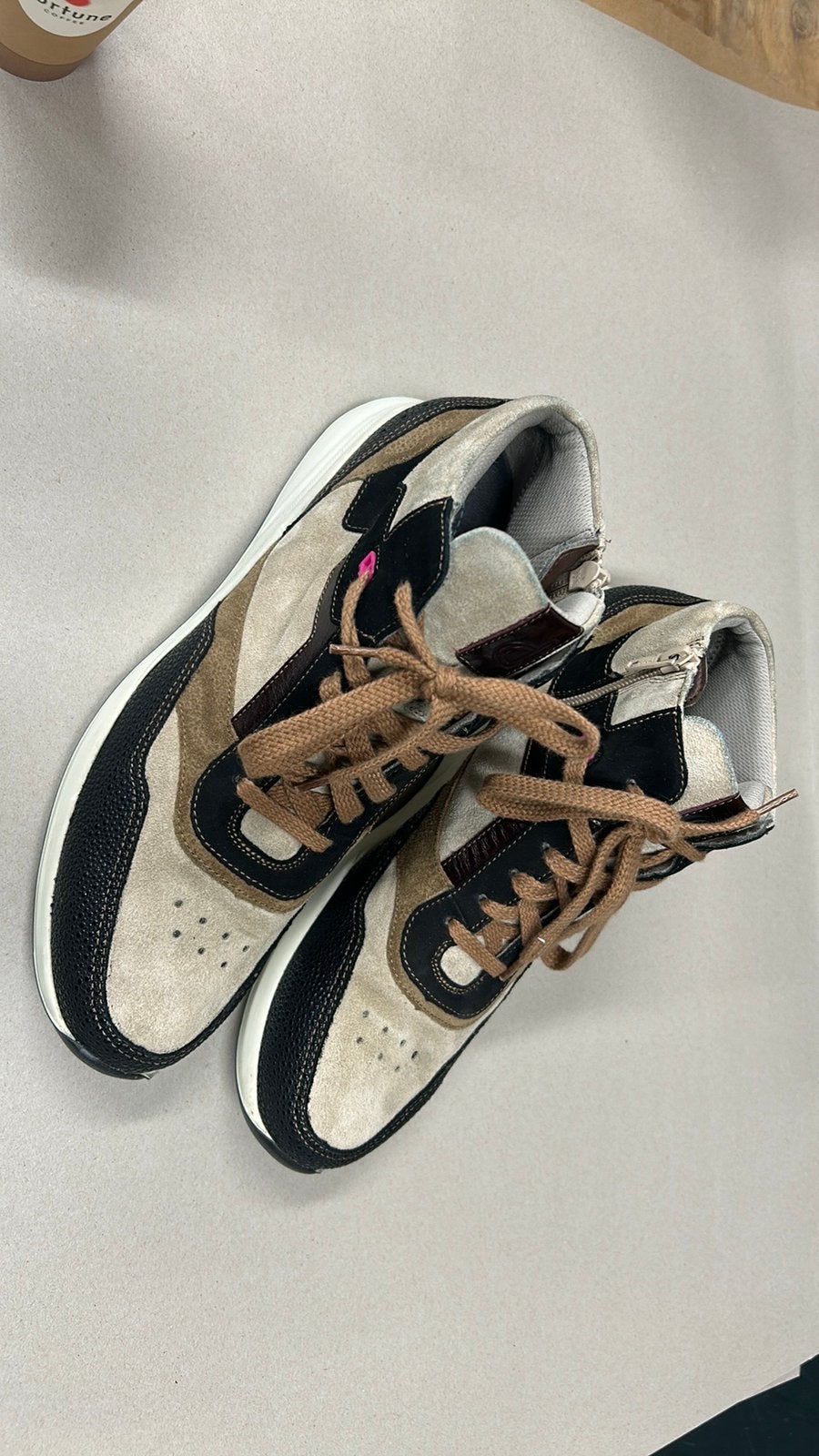 Mooie Durea  veterschoenen In maat 8,5 is 42,5H 1 x gedragen, Ophalen of Verzenden, Zo goed als nieuw, Sneakers of Gympen