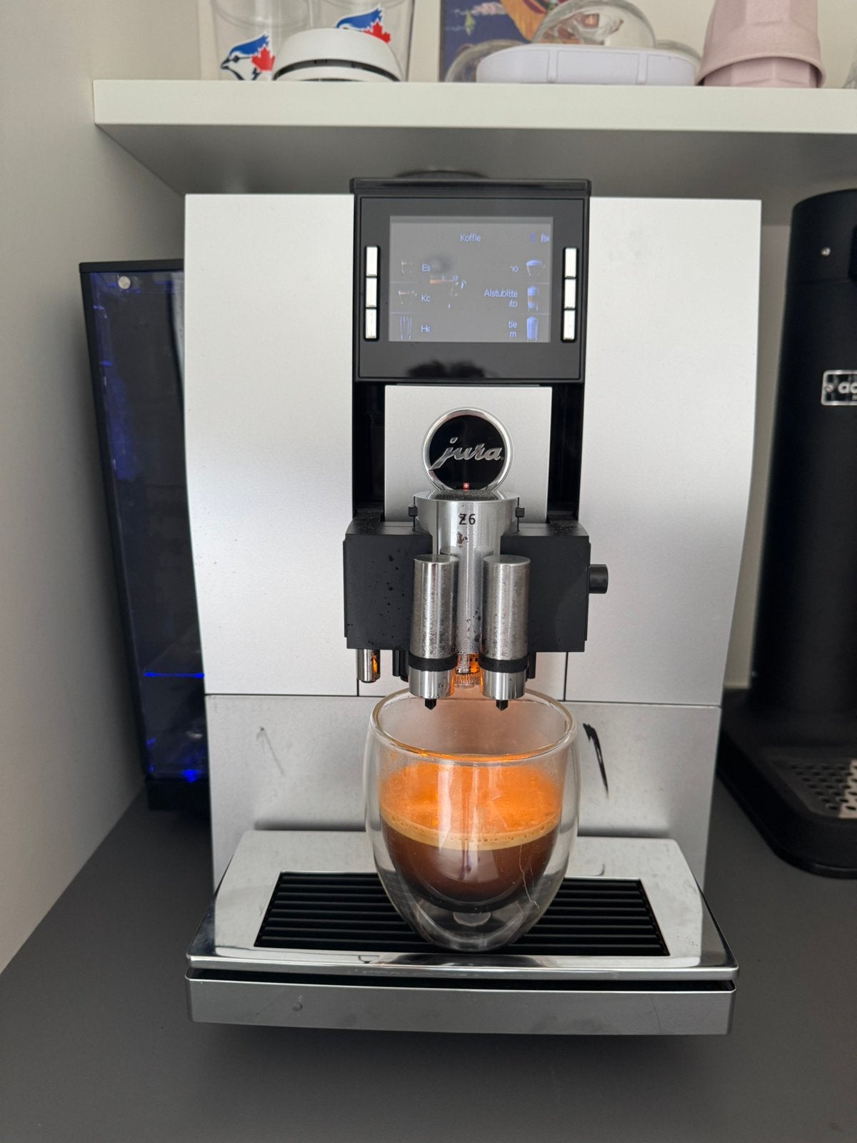 Jura Z6 koffieapparaat, Ophalen, Gebruikt, 10 kopjes of meer, Koffiemachine