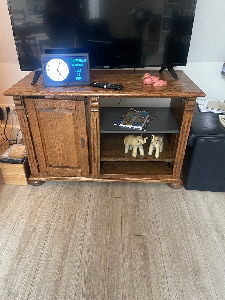 Tv-kast, Ophalen, Gebruikt, Eikenhout, 50 tot 100 cm