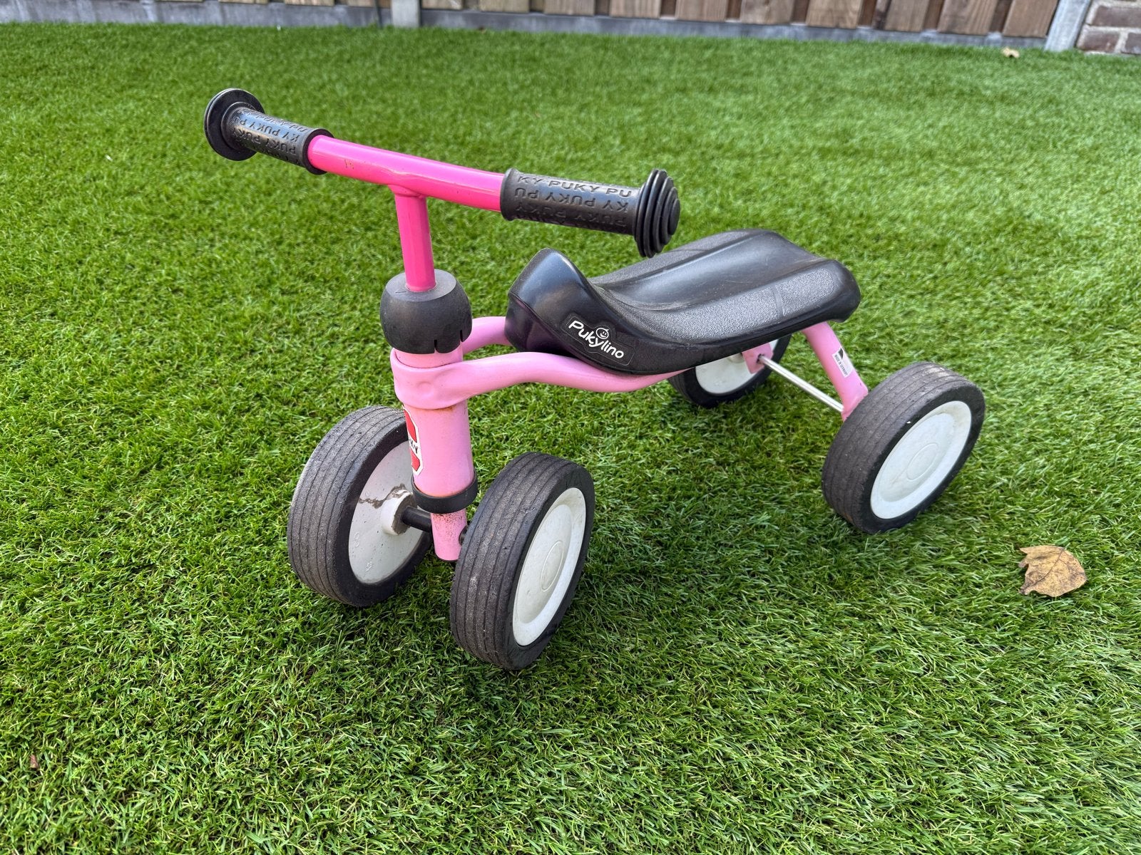 Puky Pukylino Loopfiets Roze - Ideaal voor de kleinsten, Ophalen, Gebruikt, Loopfiets