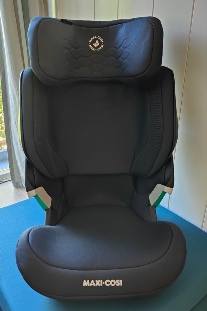 Autostoel Maxi-Cosi Kore Pro i-Size - Zo goed als nieuw!, Autogordel of Isofix, Verstelbare rugleuning, Zo goed als nieuw, Maxi-Cosi
