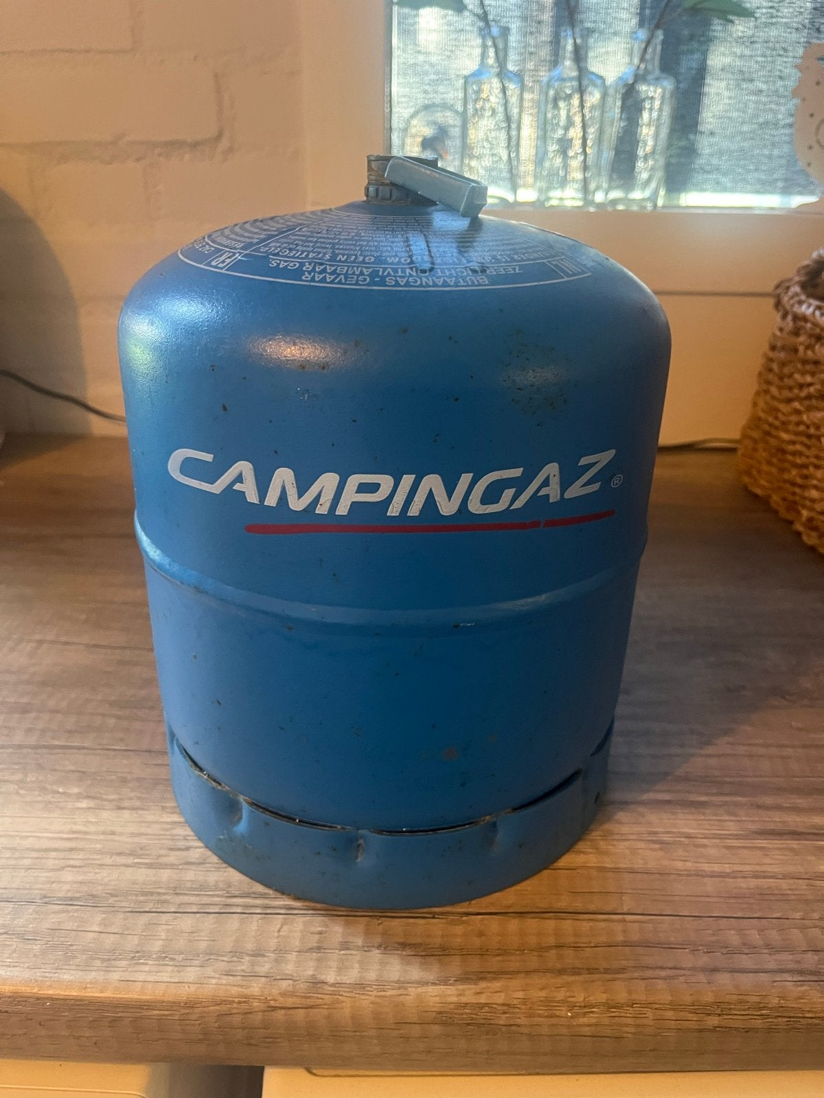 Campingaz gasfles 2,75 kg -half vol, Caravans en Kamperen, Ophalen of Verzenden, Gebruikt