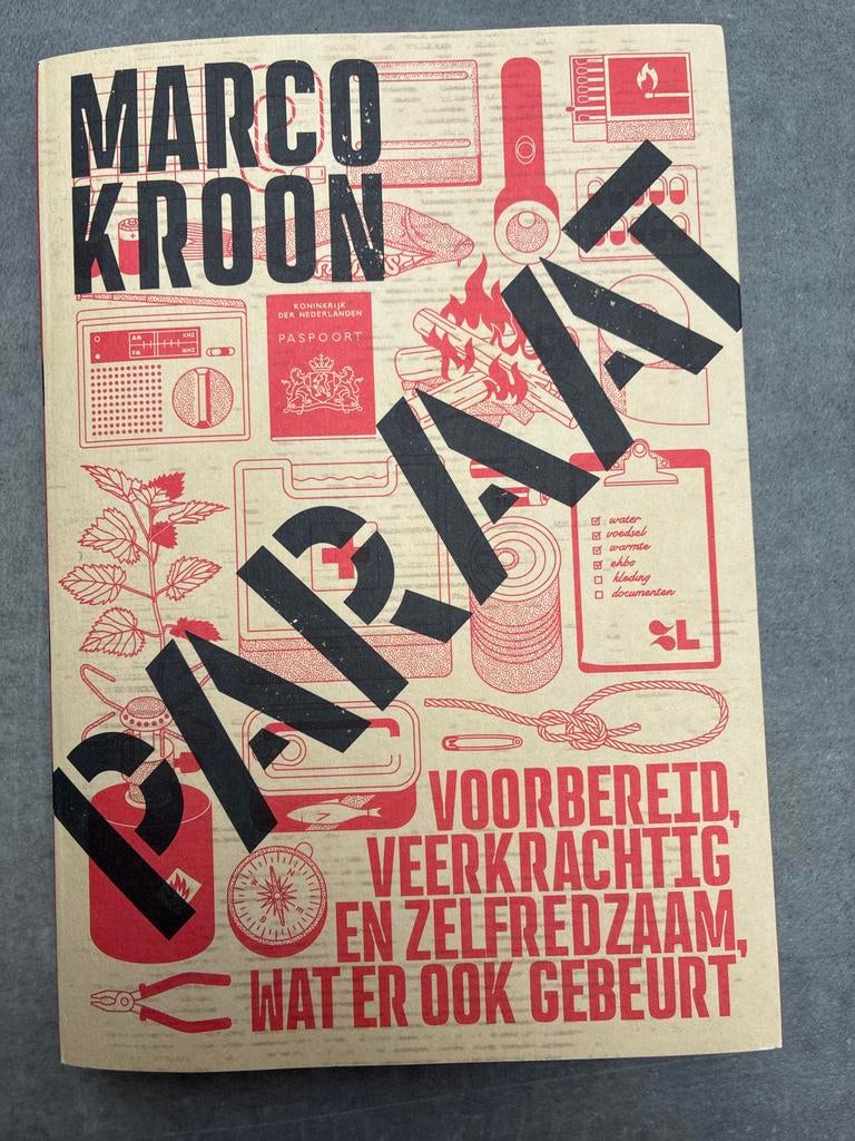 Paraat: Voorbereid, Veerkrachtig en Zelfredzaam, Ophalen of Verzenden, Zo goed als nieuw