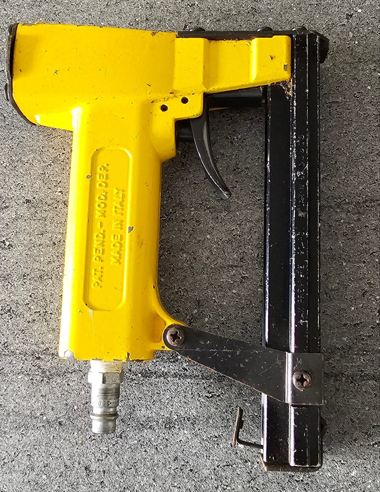 pneumatische tacker/nietmachine - Made in Italy, Ophalen of Verzenden, Gebruikt, Tacker/nietmachine, Overige merken