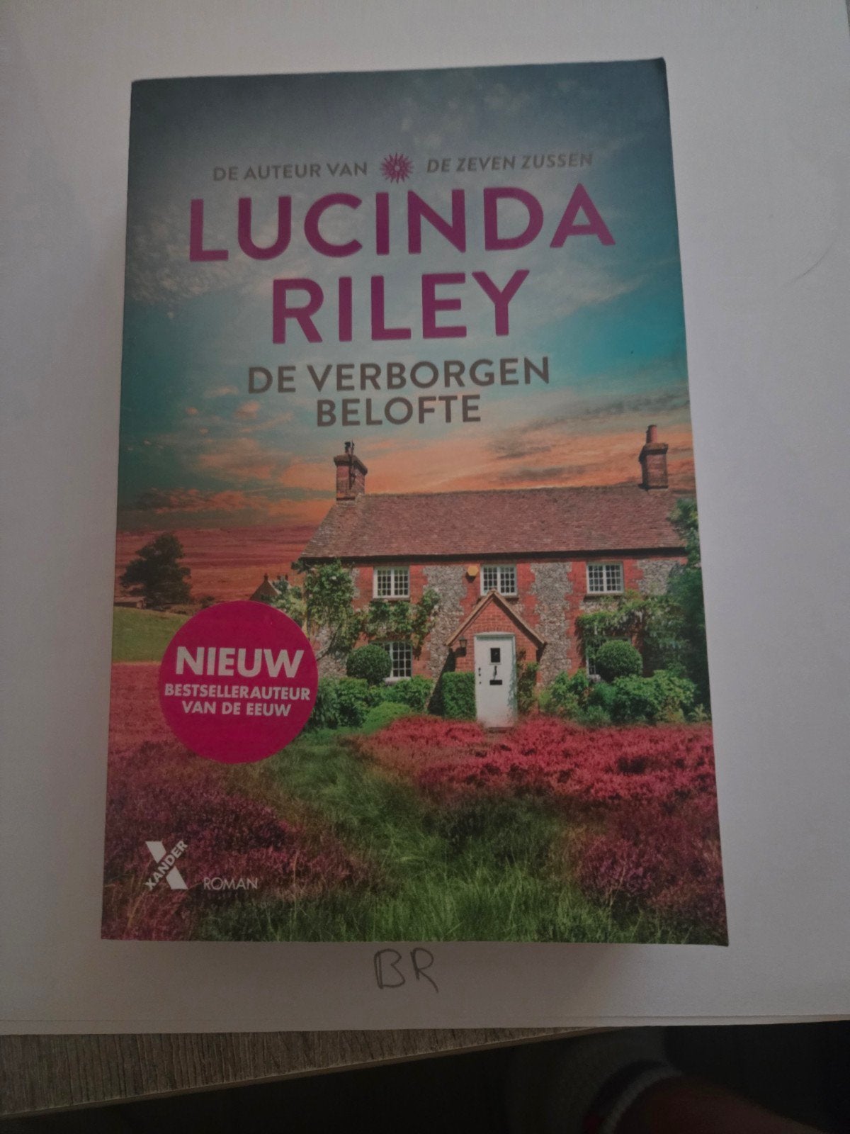 Lucinda Riley - De Verborgen Belofte (Nieuw), Ophalen of Verzenden, Nieuw, Lucinda Riley, Nederland