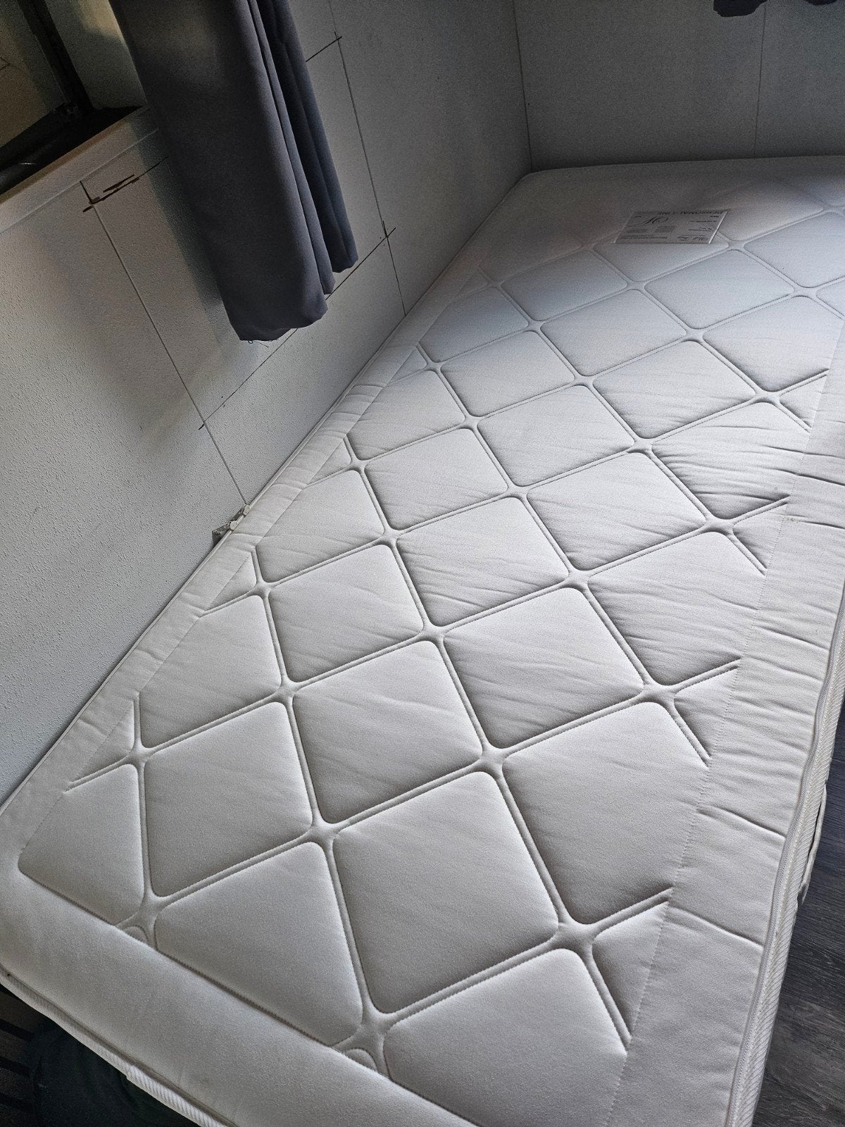 Well-Fair Matras - 200 bij 90 cm, 90 cm, Eenpersoons, Ophalen of Verzenden, Zo goed als nieuw