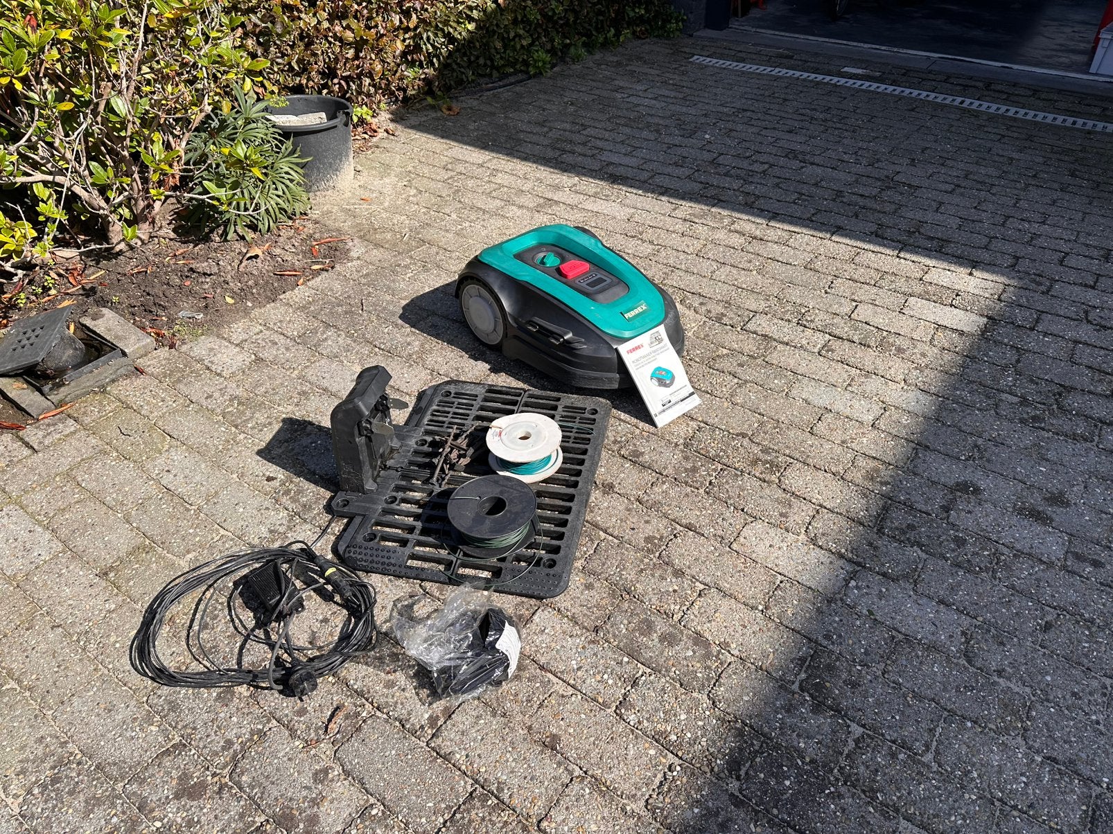Ferrex Robot maaier, Ophalen, Gebruikt, Bestuurbaar via app