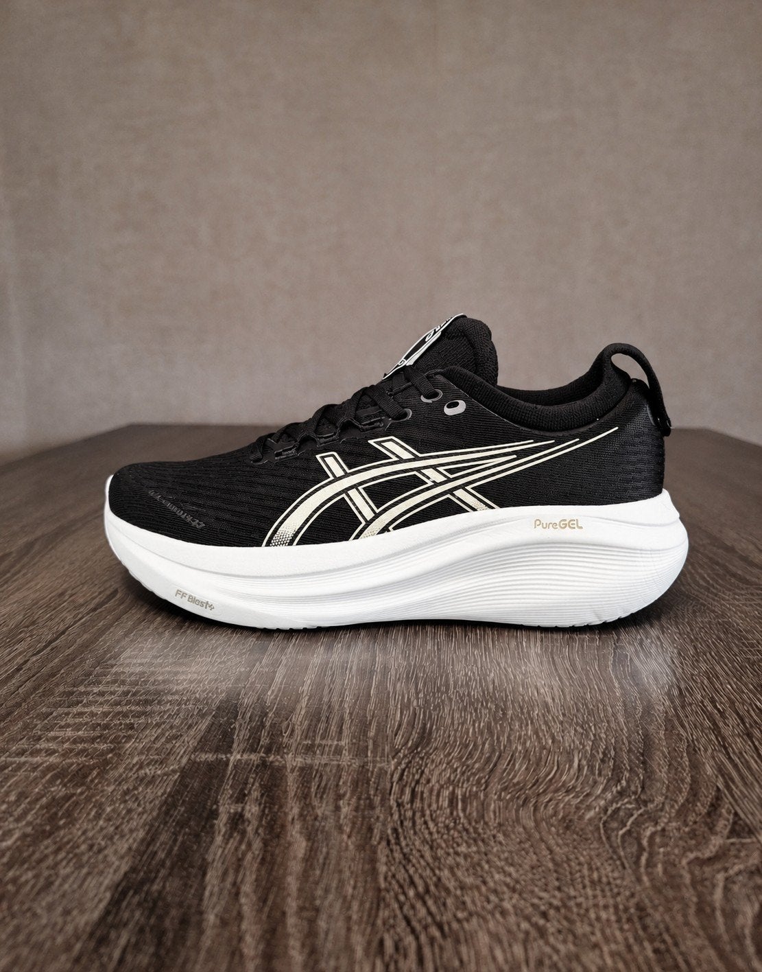 ASICS Gel-Nimbus 27 EU42, Verzenden, Nieuw, Asics, Sportschoenen