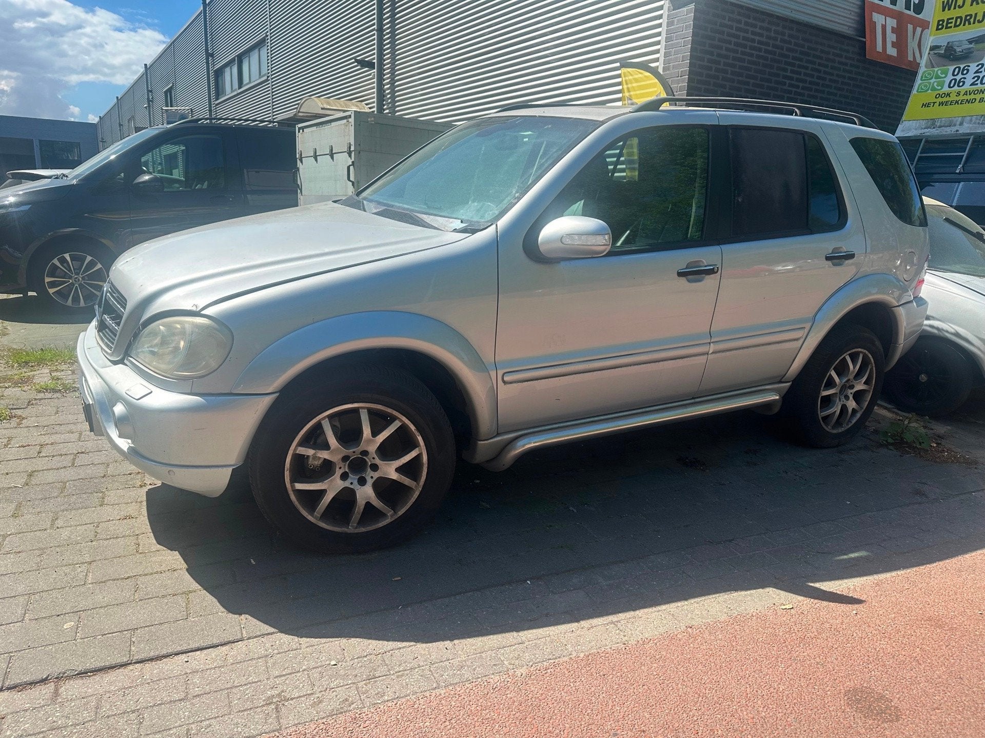 Mercedes-Benz M-klasse ML 400 CDI AMG PAKKET GRIJS KENTEKEN, Automaat, Gebruikt, 8 cilinders, Bedrijf