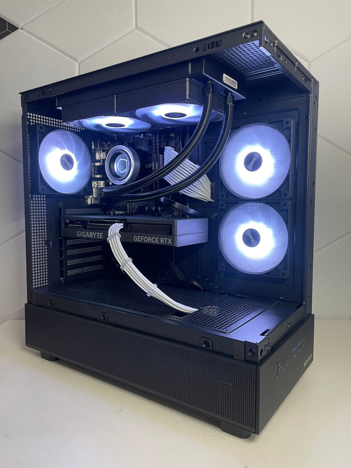 Gaming PC | RTX 4060 Ti | Ryzen 7 3800x