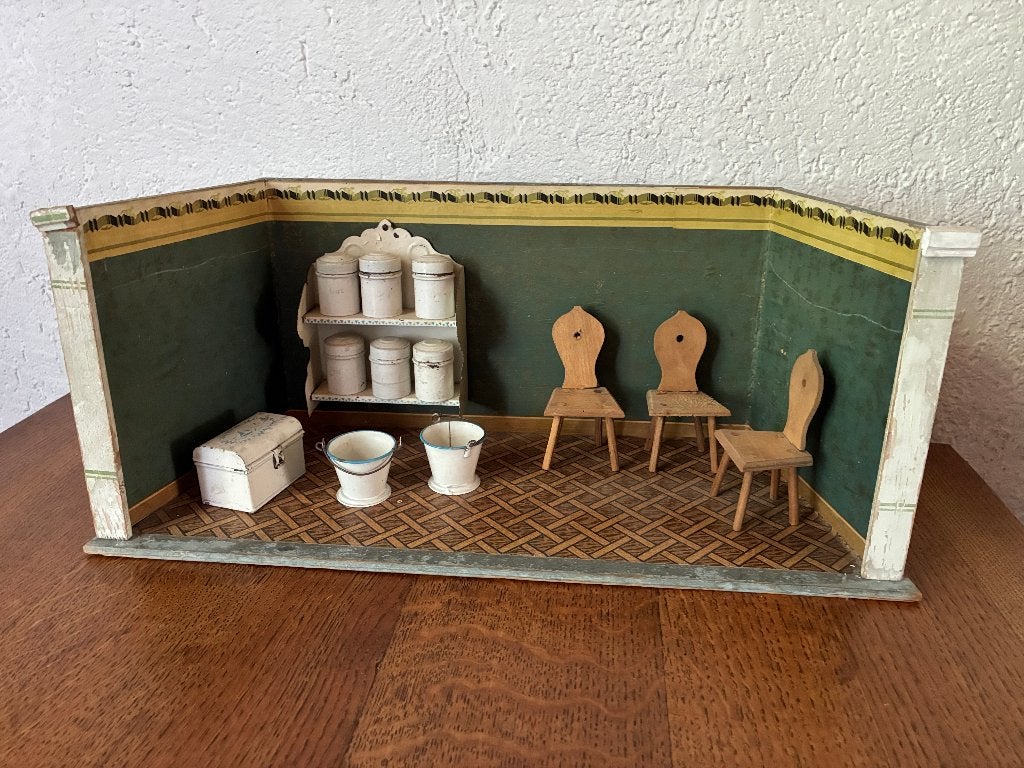 Vintage antiek poppenhuis keuken, Ophalen, Gebruikt, Poppenhuis
