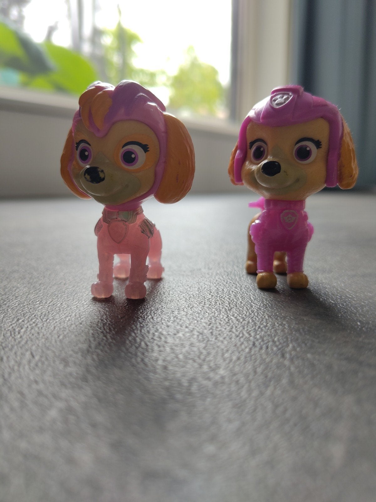 Twee Skye figuren van Paw Patrol, Ophalen of Verzenden